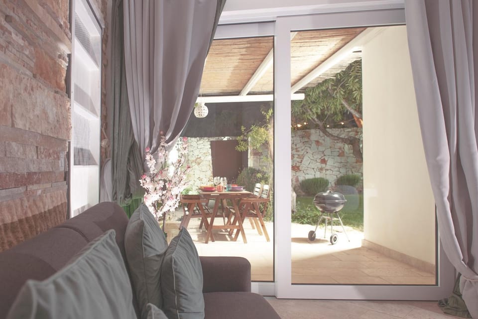Night, BBQ facilities, Garden