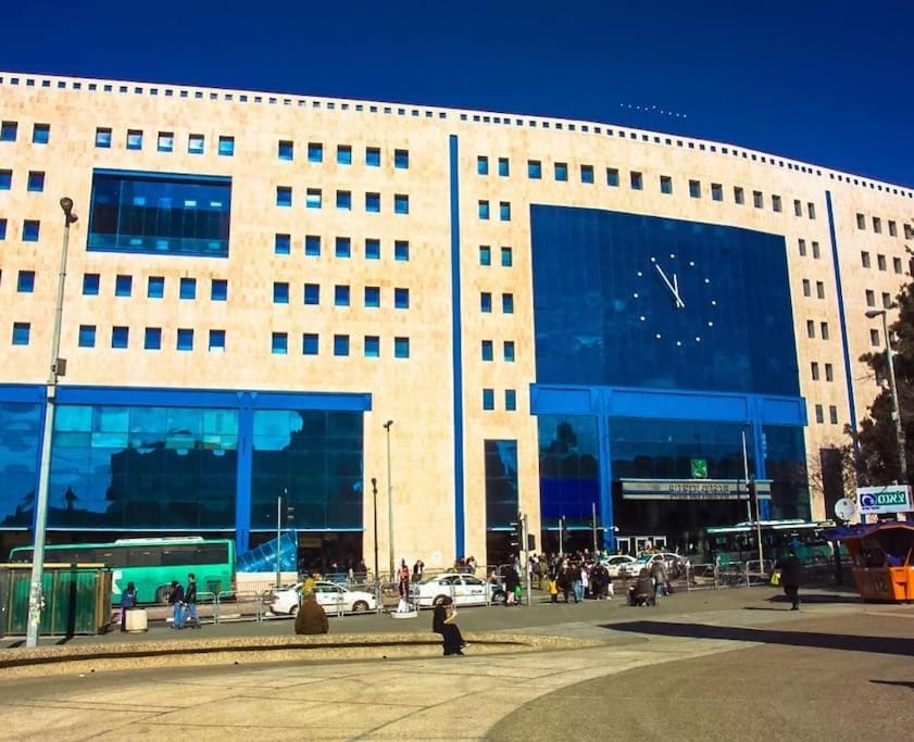 Gabriel Apartments - Superior Studios City Center Apartment in Jerusalem