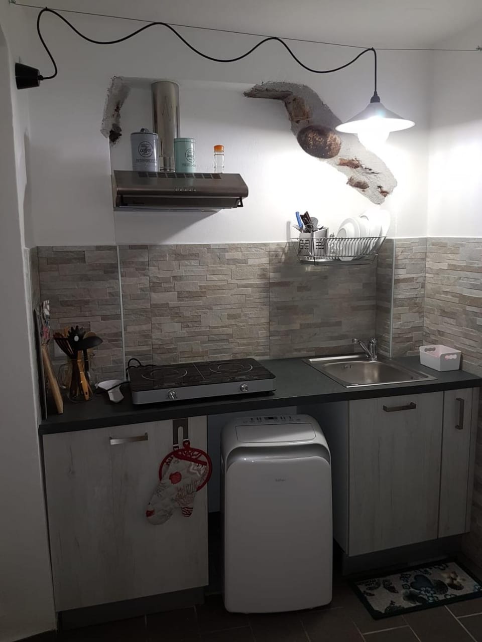 Coffee/tea facilities, Kitchen or kitchenette