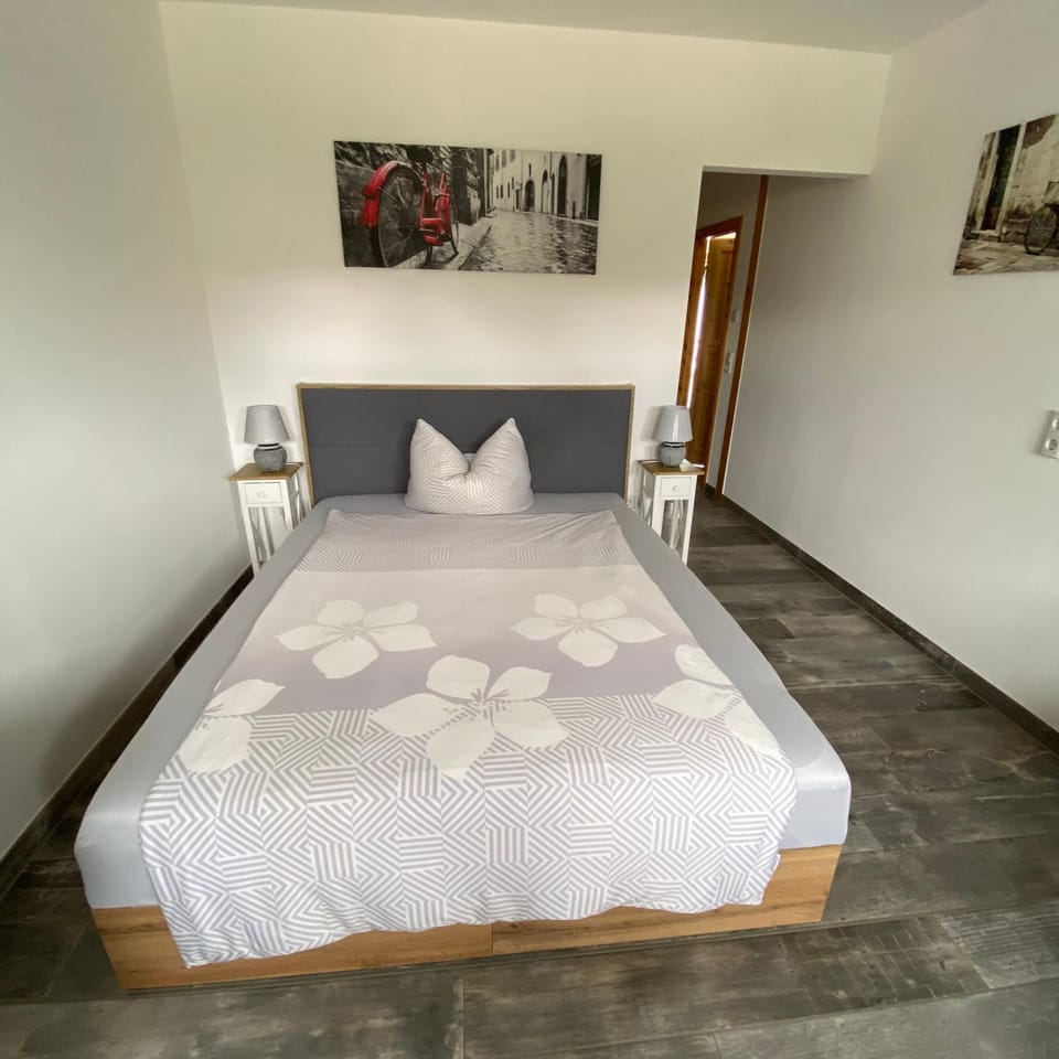 Pension Landhaus an der Saale Bed and Breakfast in Saxony-Anhalt, Germany