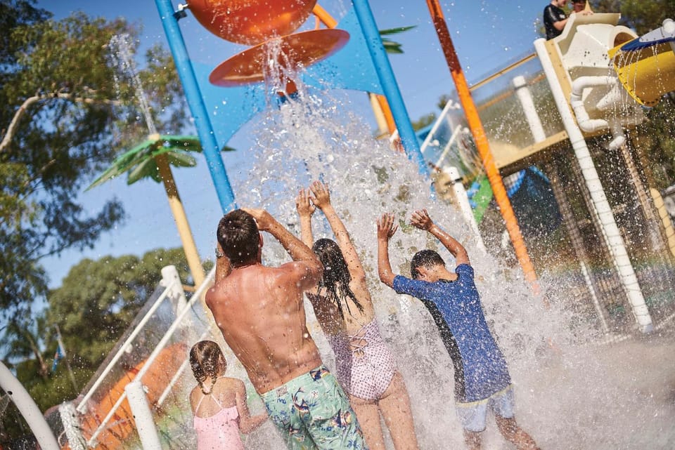 Aqua park, Aqua park, Area and facilities, Area and facilities, Sports, Sports, Family