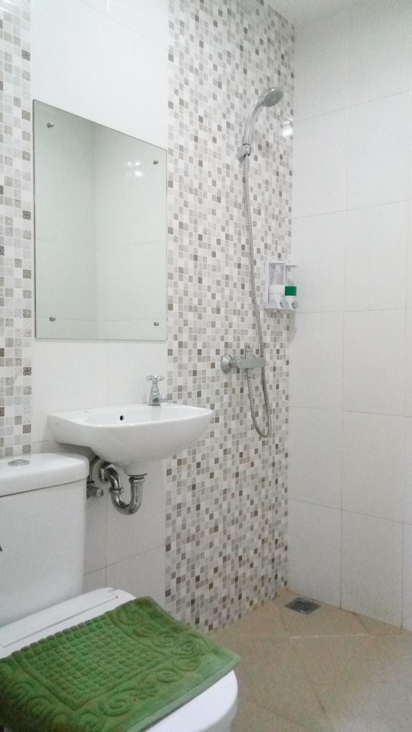 Ethan Hotel Cilincing Plaza Hotel in Jakarta
