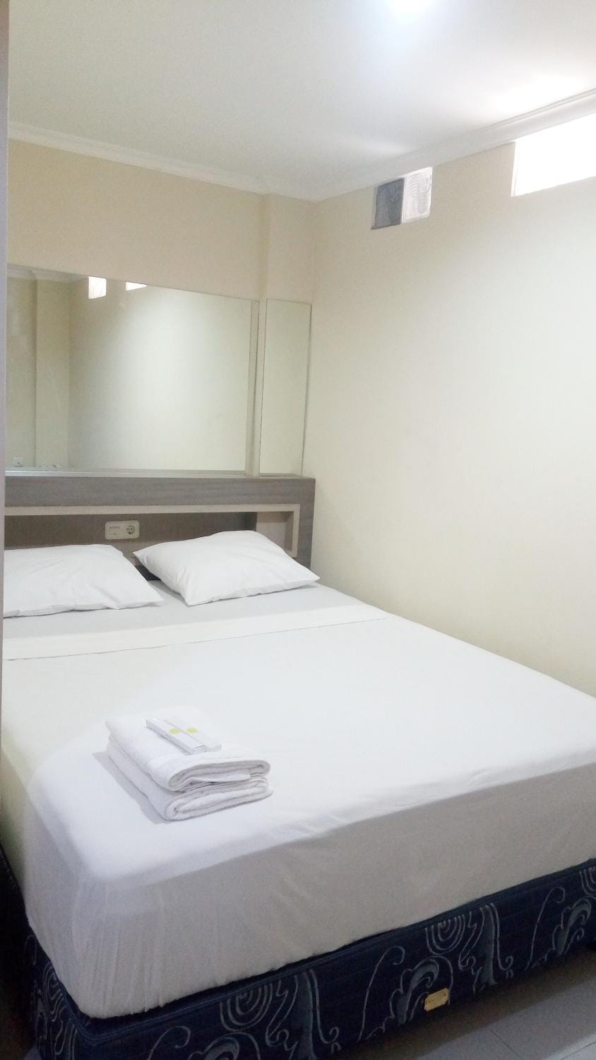 Ethan Hotel Cilincing Plaza Hotel in Jakarta