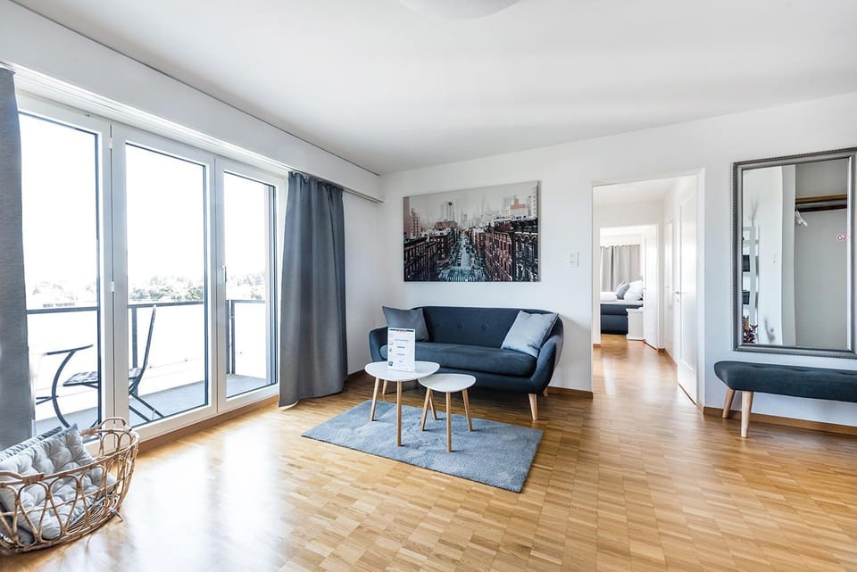 SOHO 8 !Lake-Mountain View & Free Parking! Apartment in Baden-Württemberg