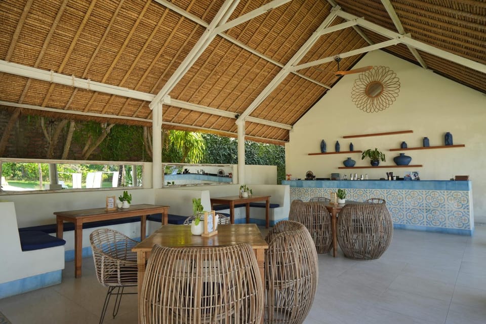 Pronoia Beach Resort Villa in Kuta