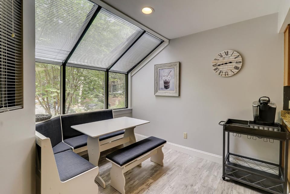 Near the ocean and pool Bike paths Granite Counters Bikes & Beach Gear included House in Hilton Head Island