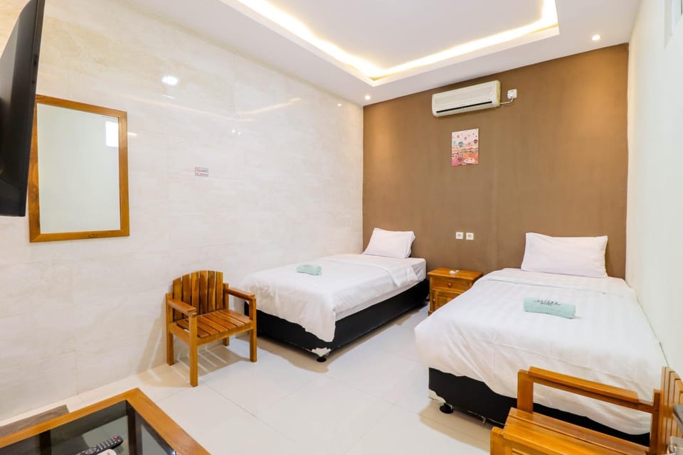 Bed, Photo of the whole room, Bedroom, air conditioner