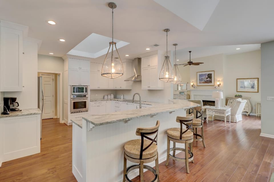 Updated beach home Private pool Sleeps 12 4 BR 4 BA Bikes & Beach Gear included House in Hilton Head Island