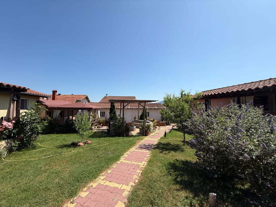 Garden, Garden view