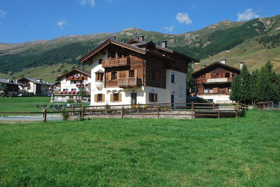Property building, Summer