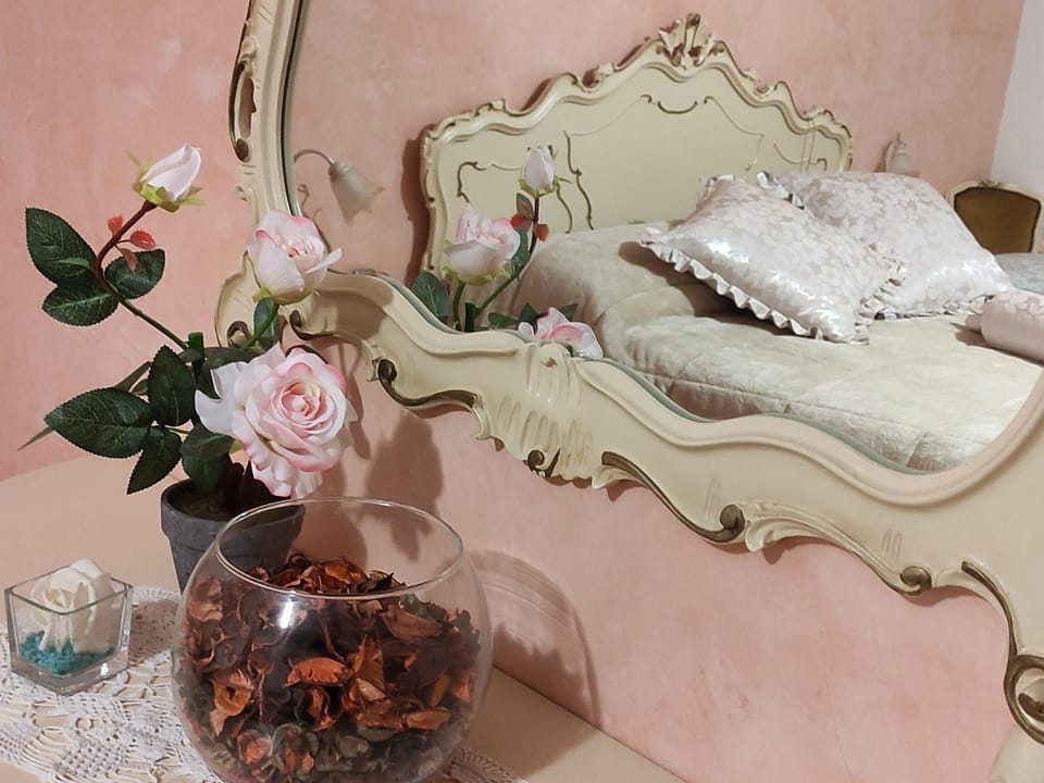 People, Massage, Bedroom, Guests, children, VIP, wedding
