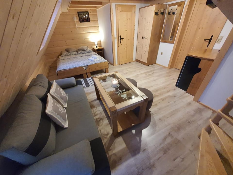 Photo of the whole room, Seating area, Bedroom