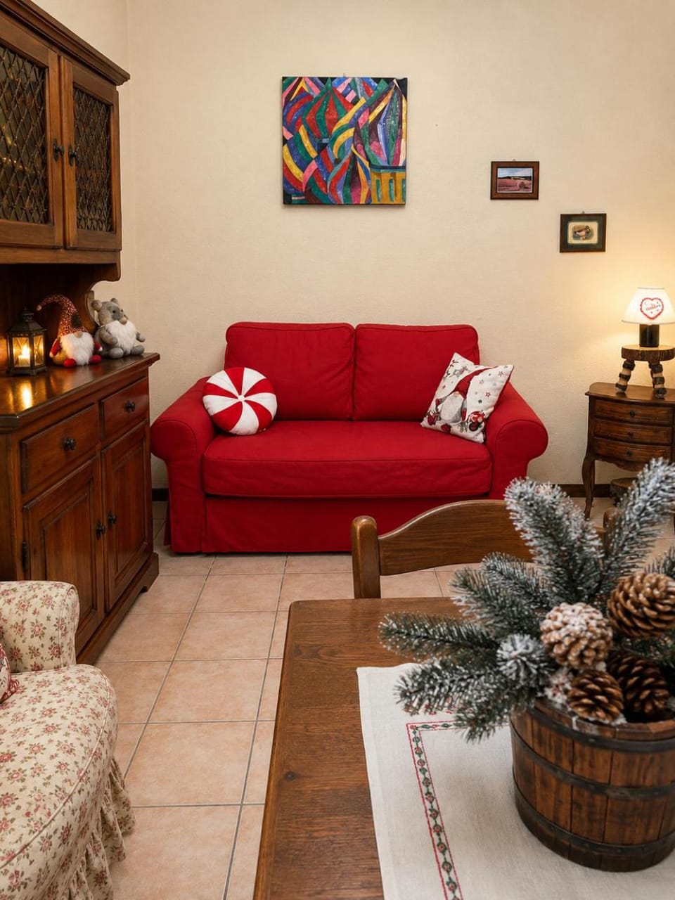 Communal lounge/ TV room