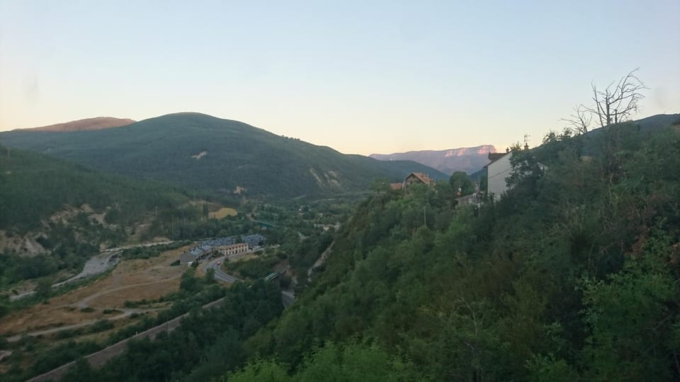 Mountain view, River view