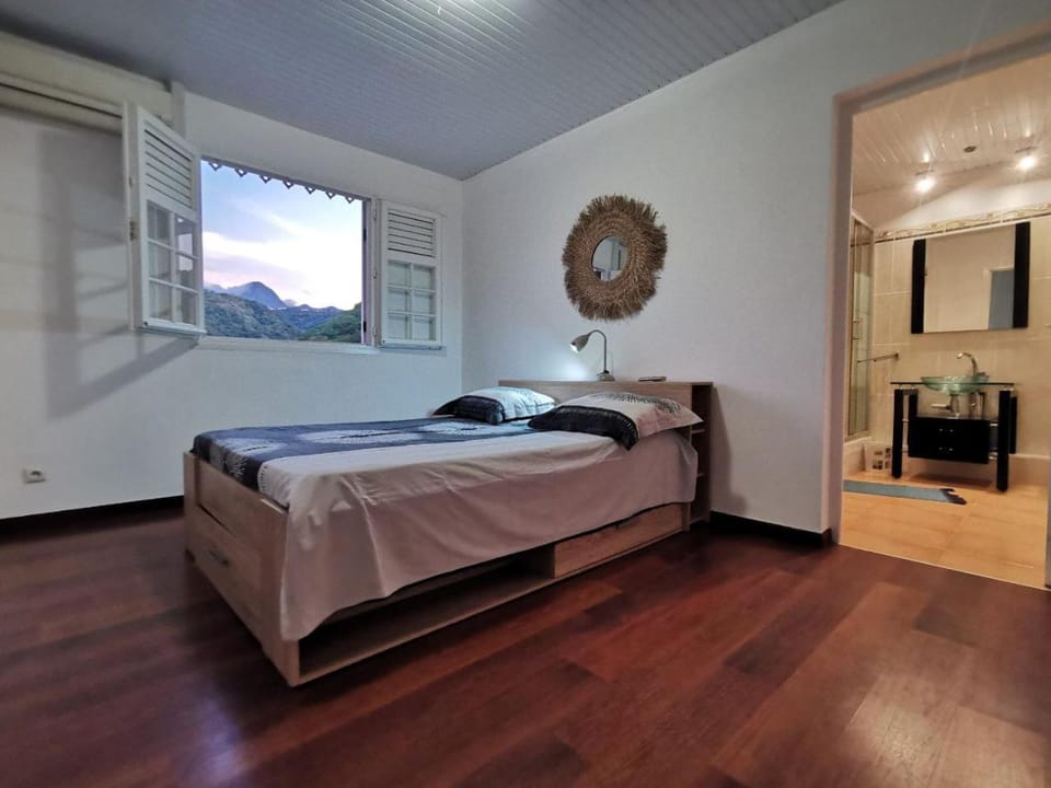 Bathroom, Bedroom