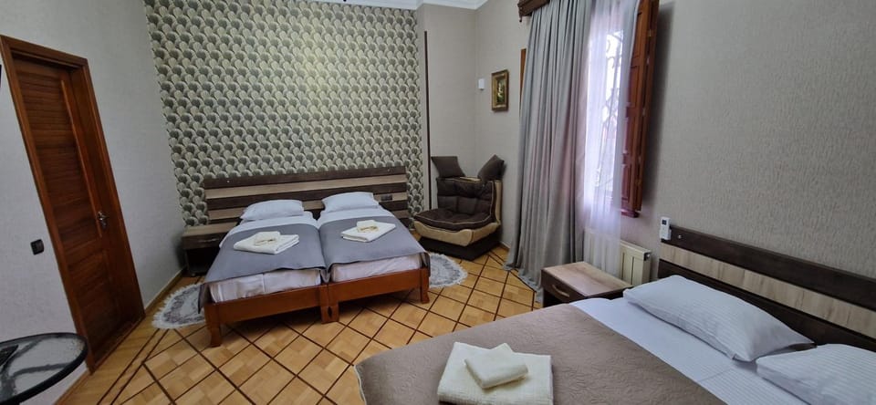 Bed, Photo of the whole room, towels
