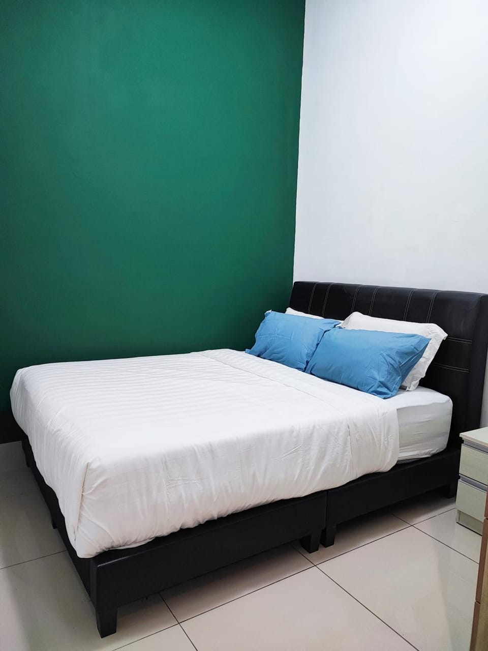 W21 atGoldenHills NightMarket WiFi 4R House in Brinchang