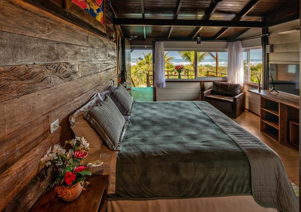 Grajagan Surf Resort Inn in State of Paraná