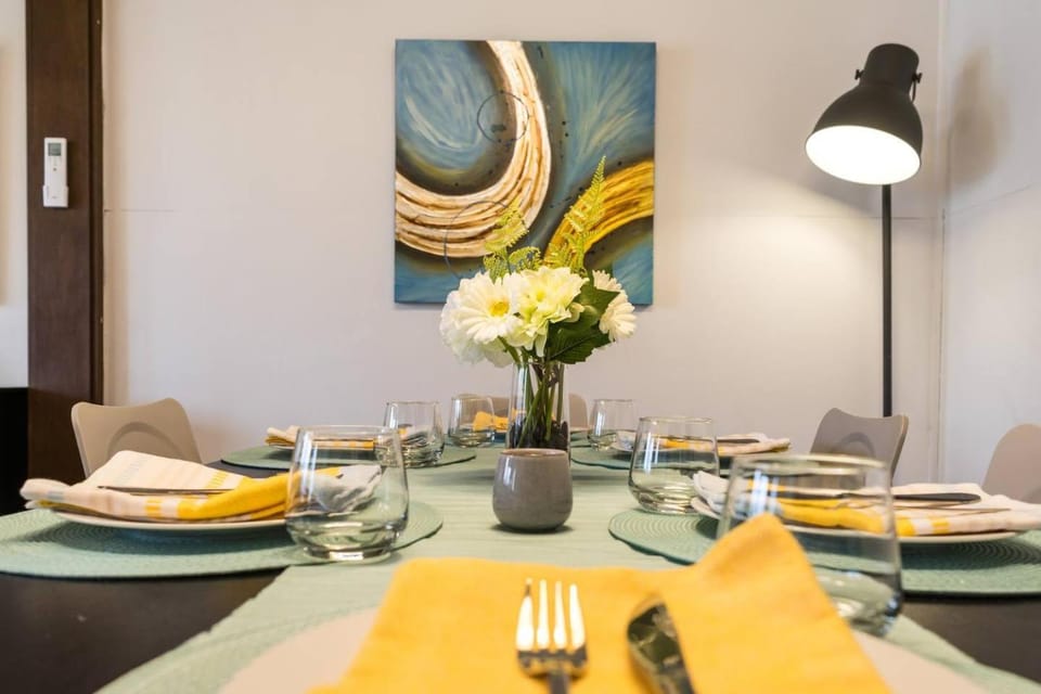 Decorative detail, Dining area