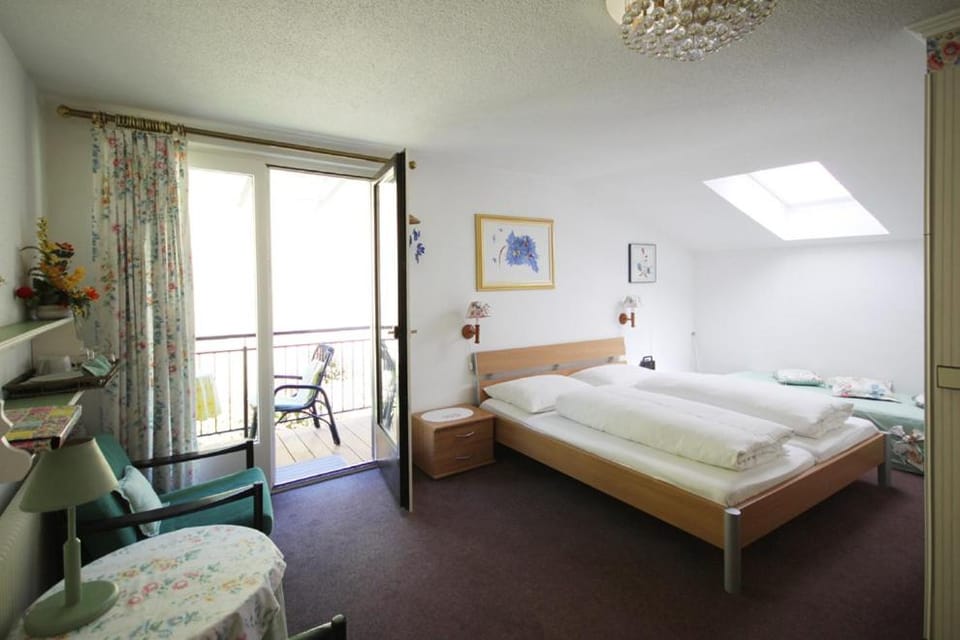 Gästehaus Marlies Keutschach am See Bed and Breakfast in Carinthia, Austria