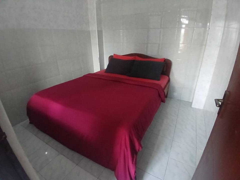 One Homestay and Warung Vacation rental in Bali