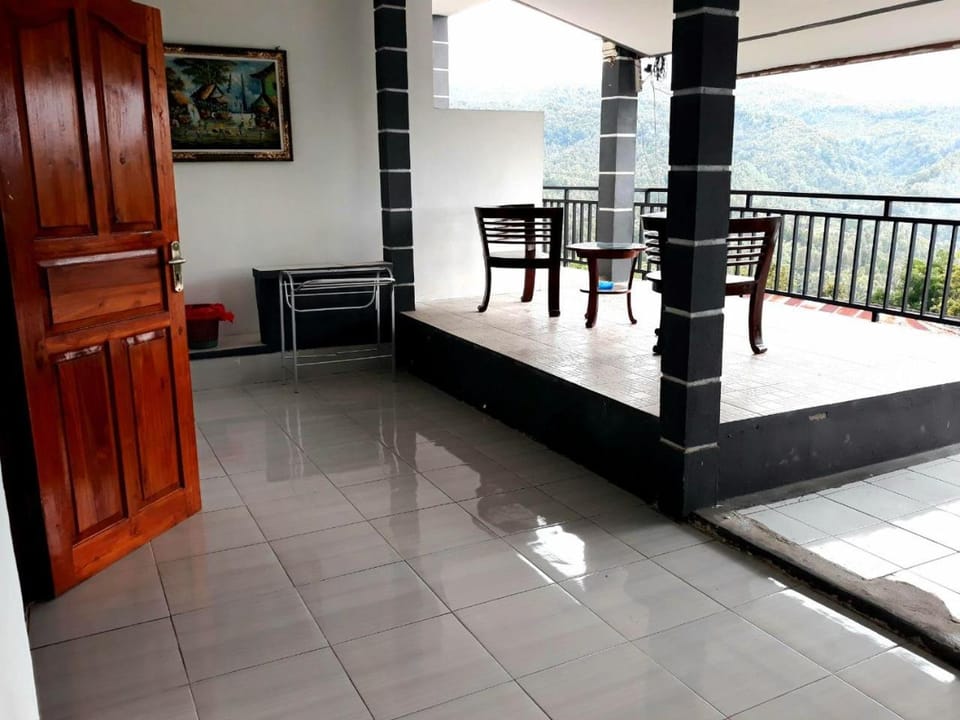 One Homestay and Warung Vacation rental in Bali