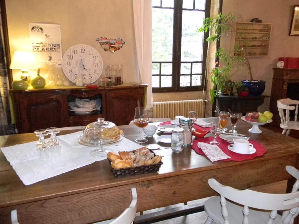 Restaurant/places to eat, Dining area, Breakfast, Continental breakfast, Buffet breakfast
