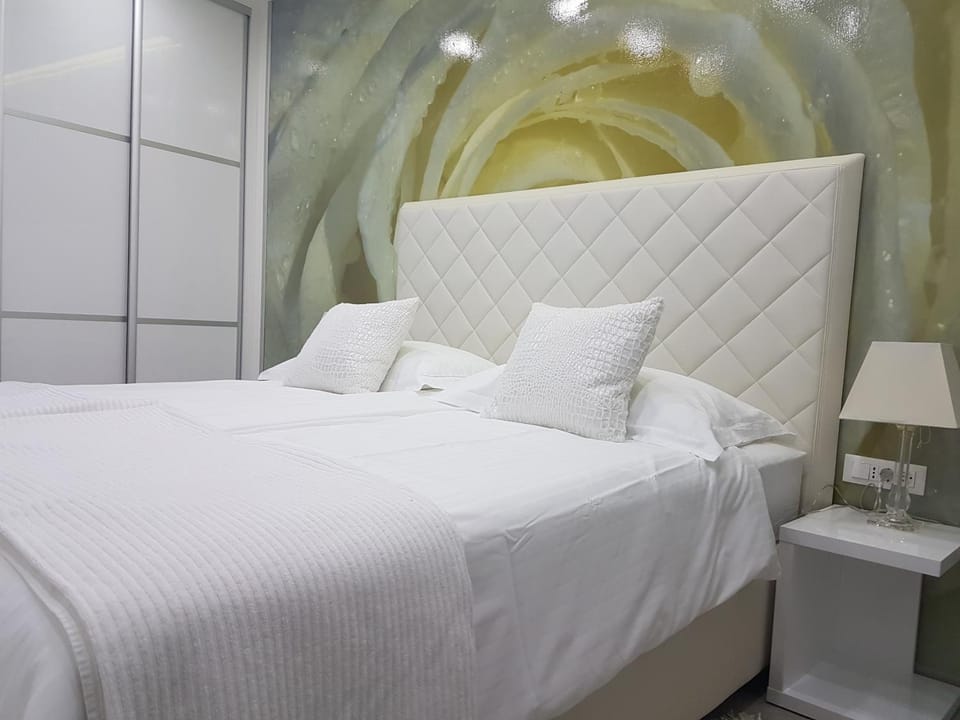 Bed, Other
