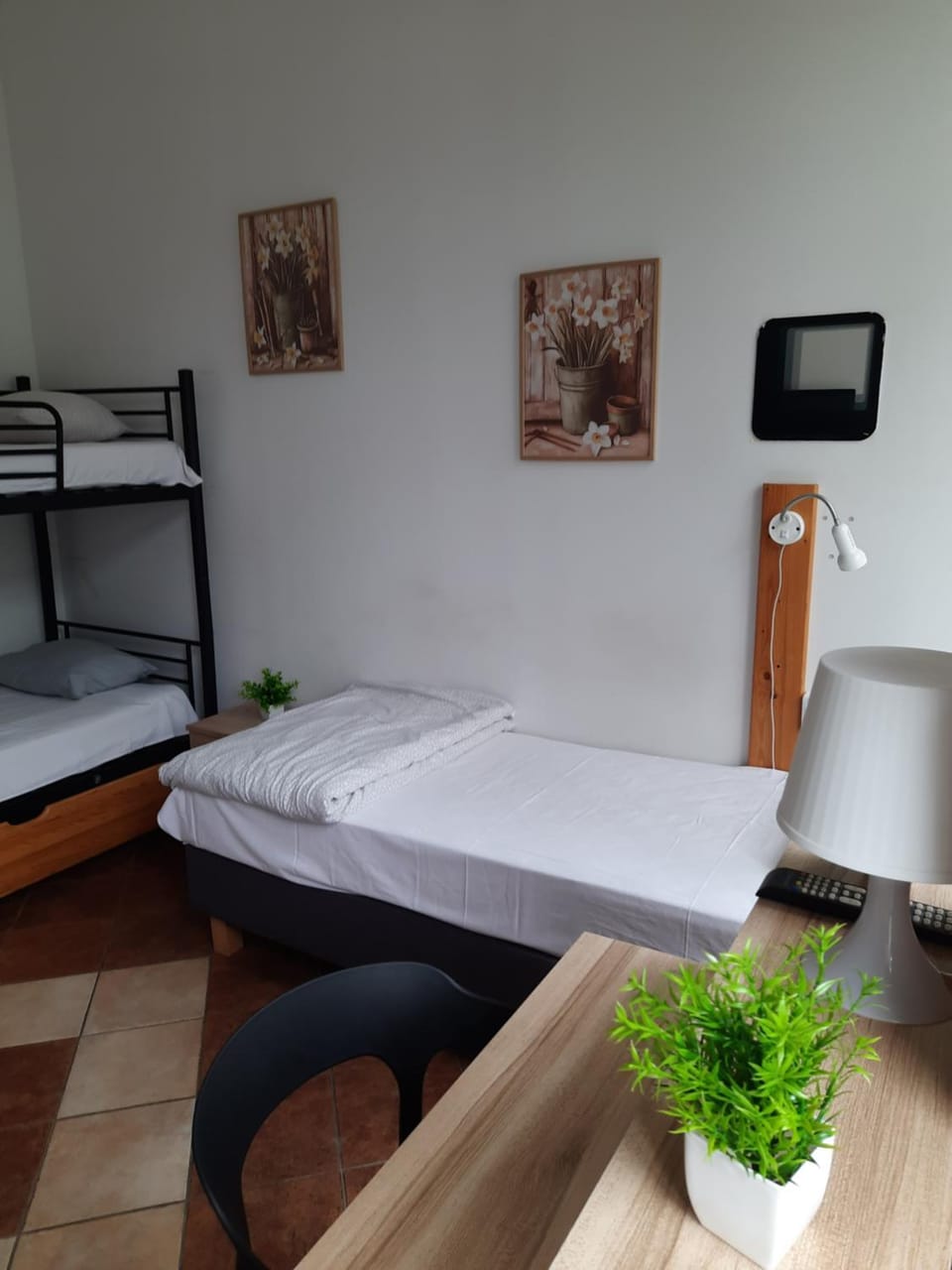 Room Hostel Piotrkowska Hostel in Masovian Voivodeship