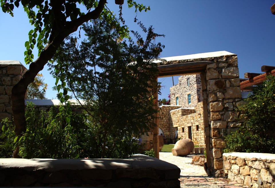 Property building, Landmark view