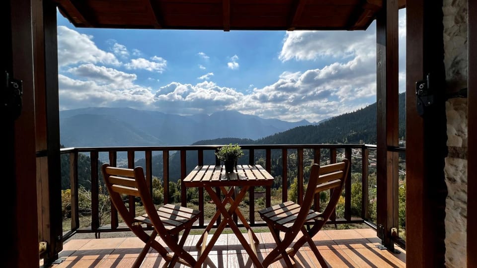 Day, Natural landscape, View (from property/room), Balcony/Terrace, Dining area, Mountain view