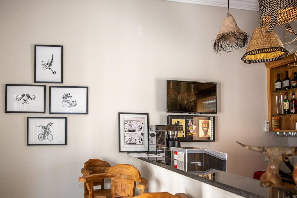 Lounge or bar, Alcoholic drinks