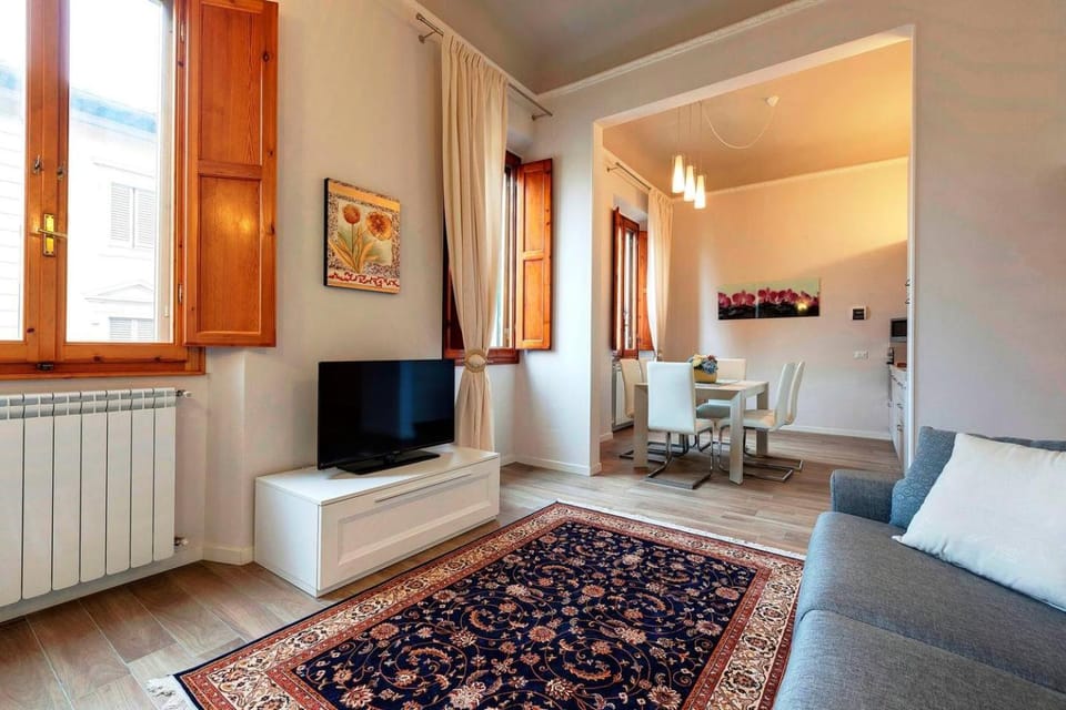 TV and multimedia, Living room, Seating area, internet