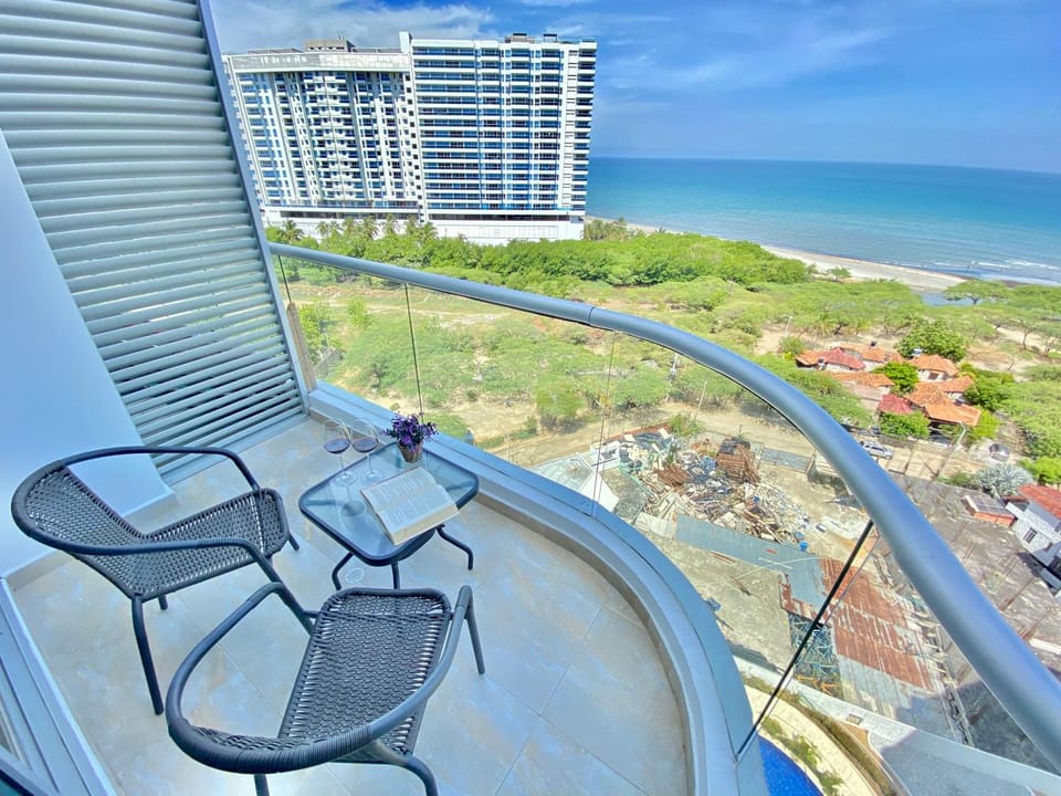 Natural landscape, Balcony/Terrace, Beach, Sea view