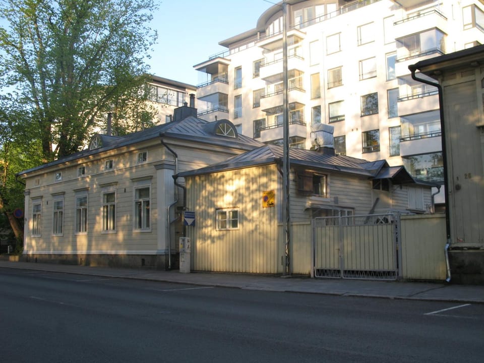 Facade/entrance