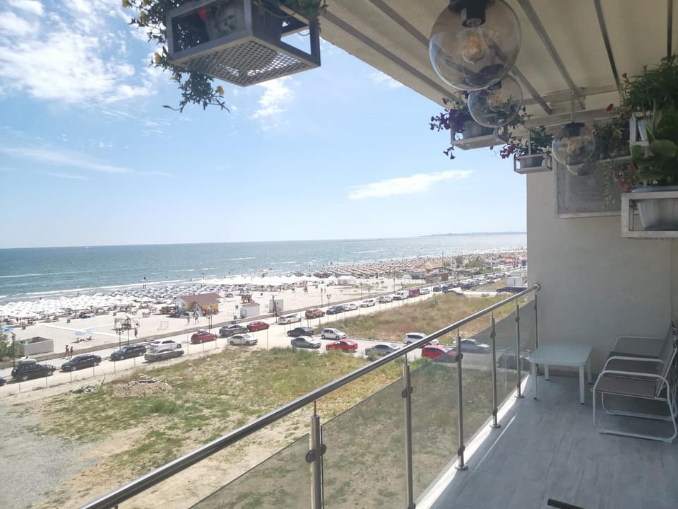 MaraVali beach apartment Apartment in Constanța County