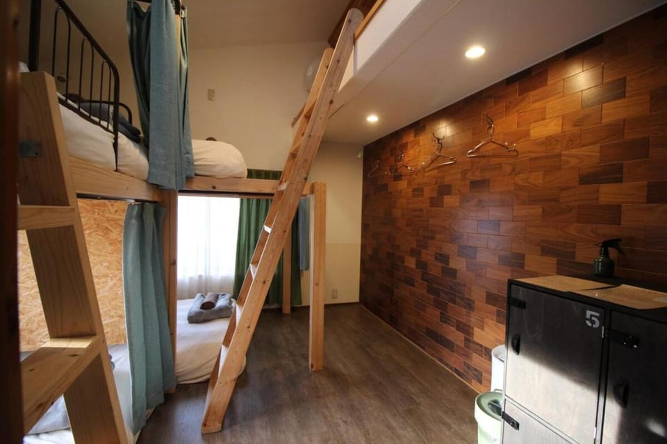 晴家(HALELUYA) Guest House Bed and Breakfast in Japan