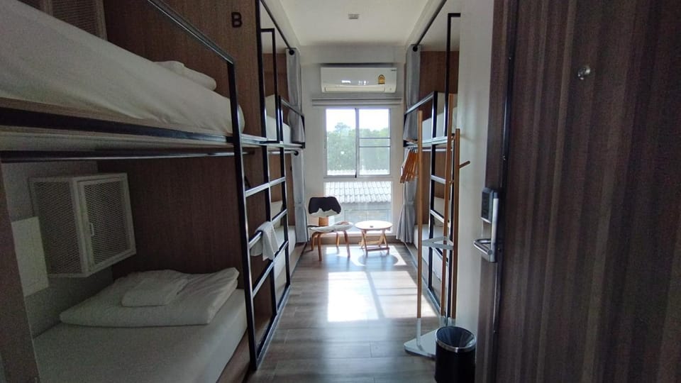 bunk bed