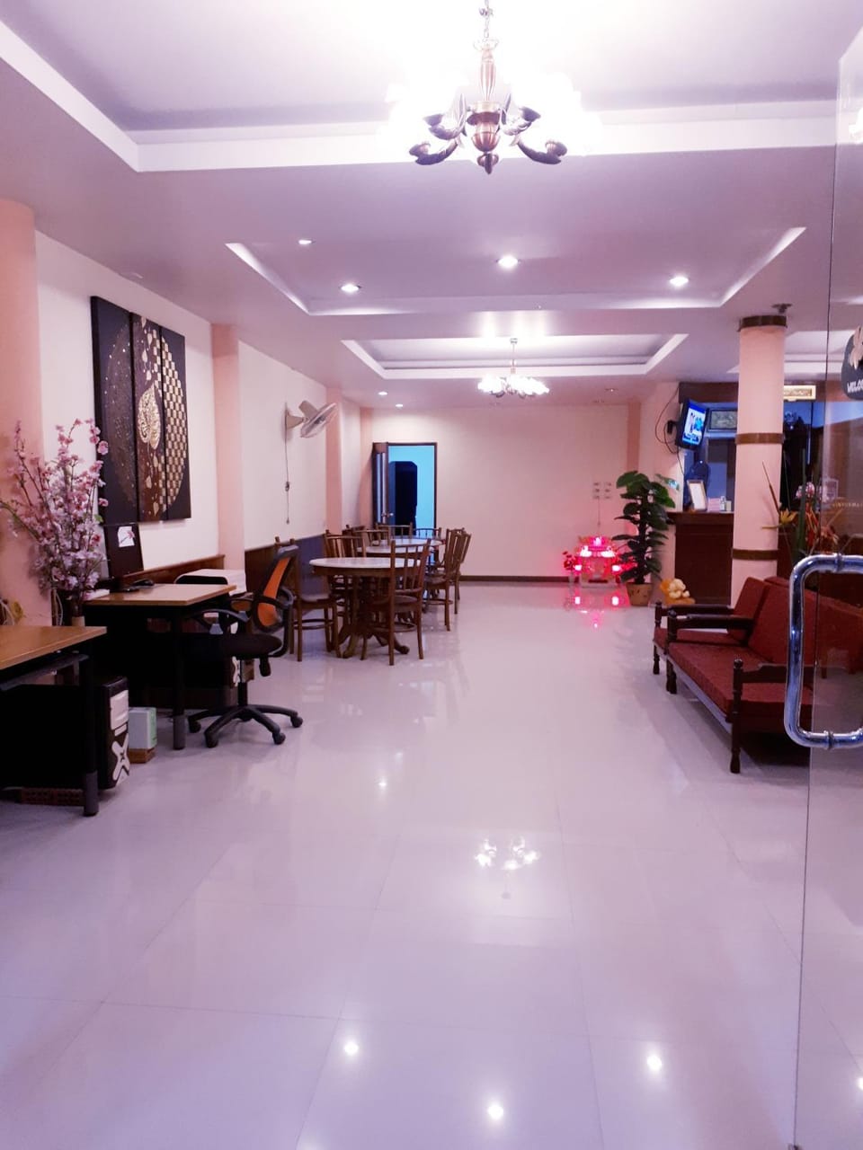 Nathon Residence Hotelโรงเเรมหน้าทอนเรสซิเด้นท์ Hotel in Ko Samui