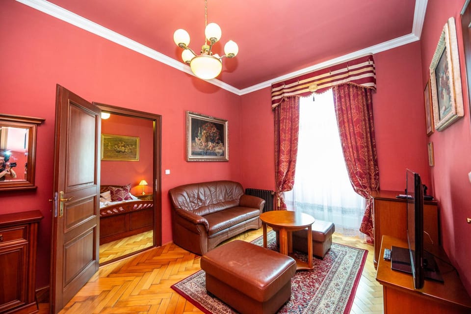Grand Hotel Praha Hotel in Lower Silesian Voivodeship