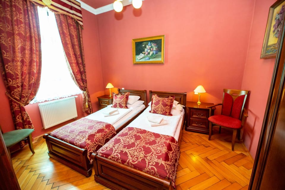 Grand Hotel Praha Hotel in Lower Silesian Voivodeship