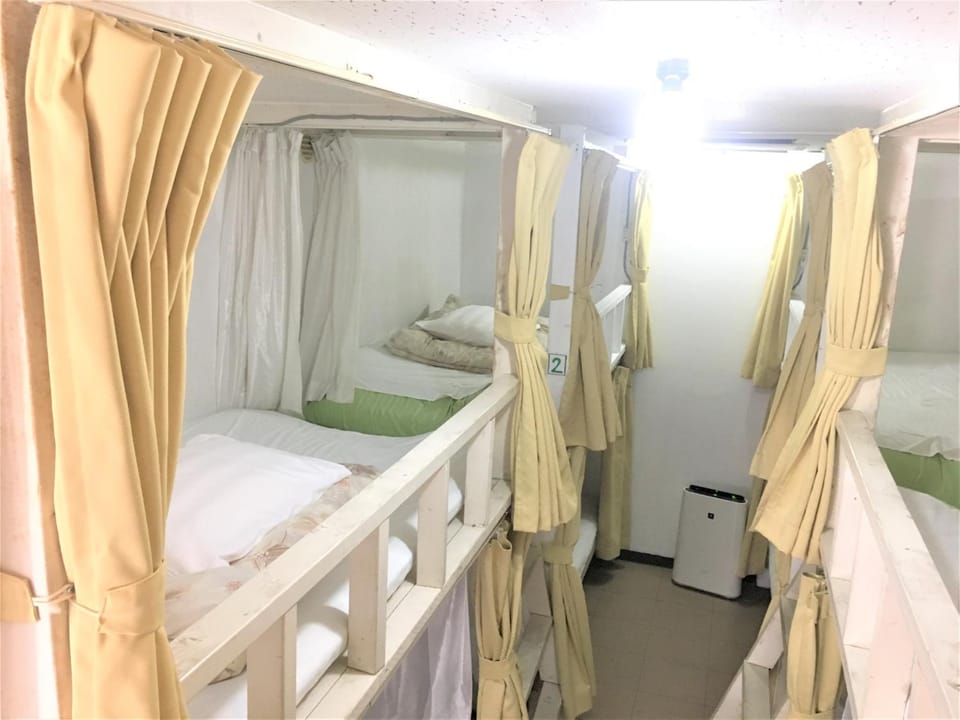 bunk bed