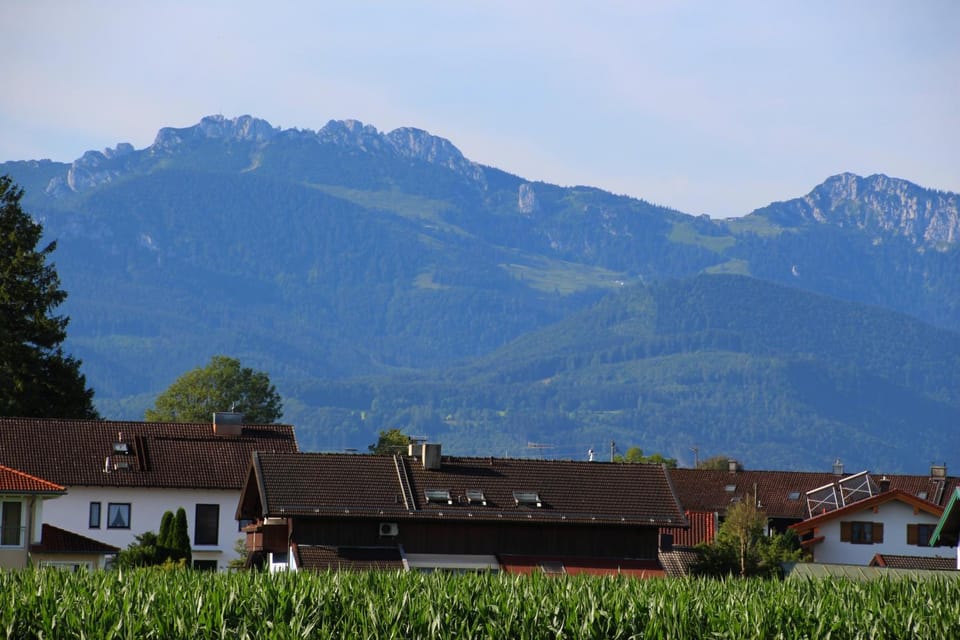 Chiemsee-Edelweiß Ferienwohnung Apartment in Prien am Chiemsee