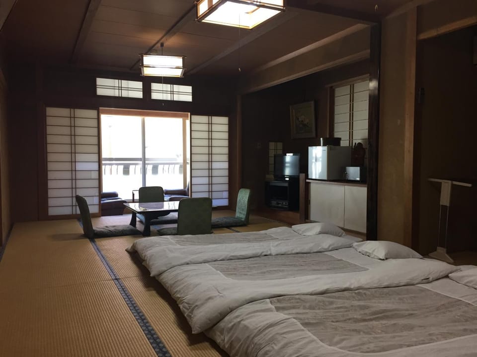 Daymaruya Ryokan Ryokan in Shimotakai District