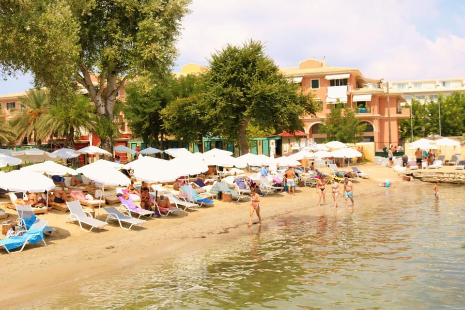 Property building, Nearby landmark, Restaurant/places to eat, Off site, Day, Natural landscape, Summer, Beach