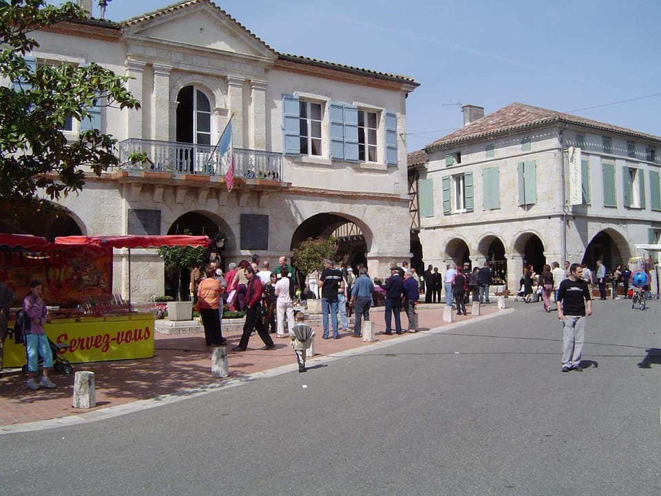 City view, Street view
