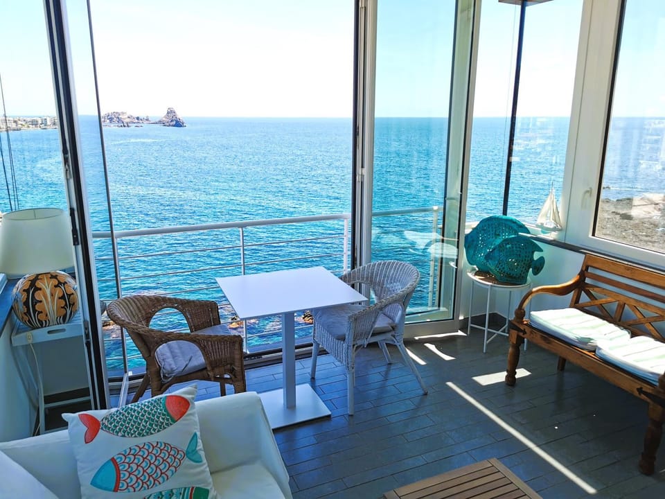 The sea you can feel House in Sicily