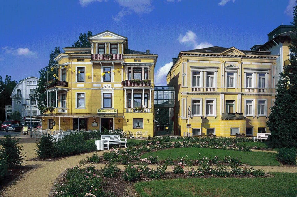 Property building, Day