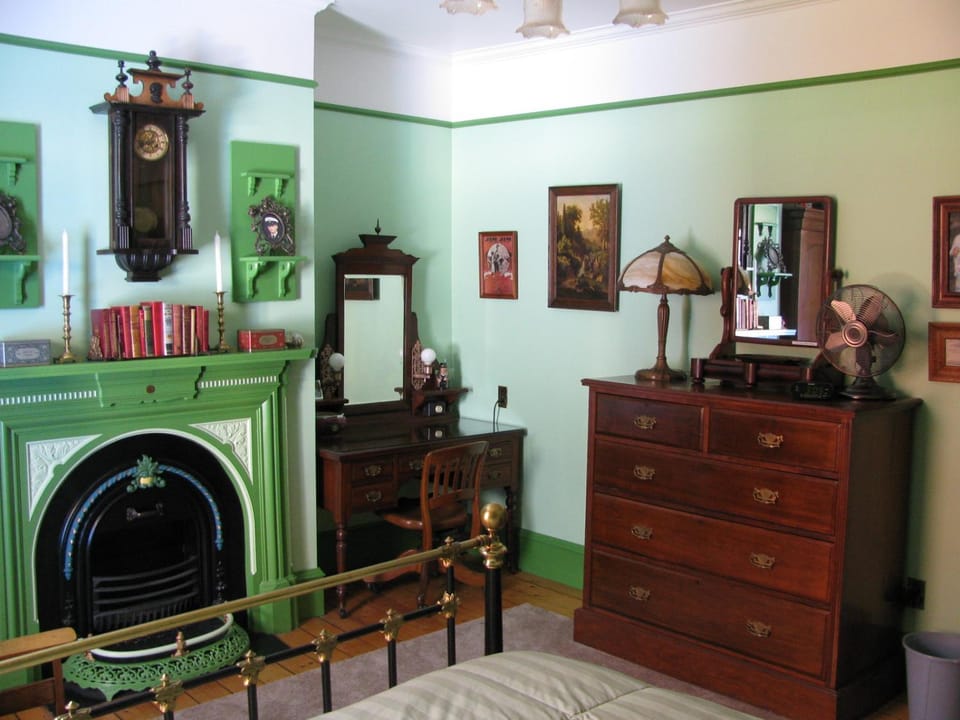 Gower Manor Historic Bed & Breakfast Bed and Breakfast in St Johns