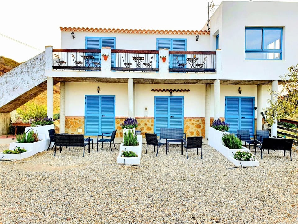 Property building, Patio, Facade/entrance